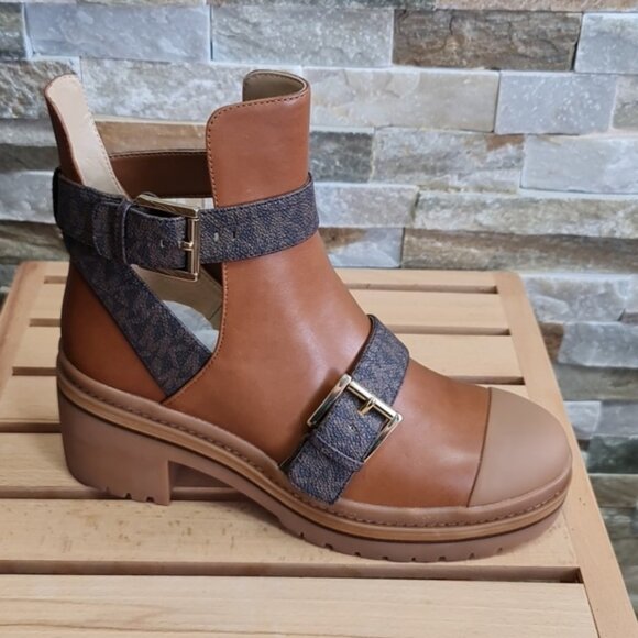 MICHAEL Michael Kors Corey Cutout Ankle Boot - Picture 4 of 5